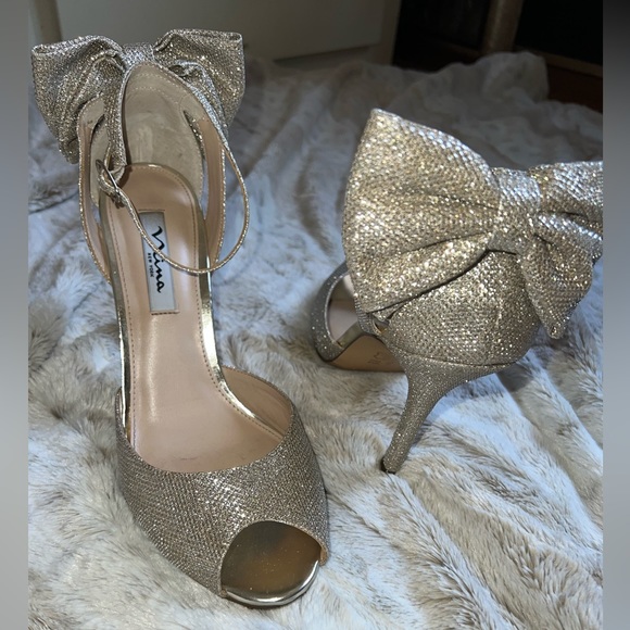 NINA Martina Soft Silver Open Toe Evening Shoes. NOT Platform Shoes - Picture 3 of 12